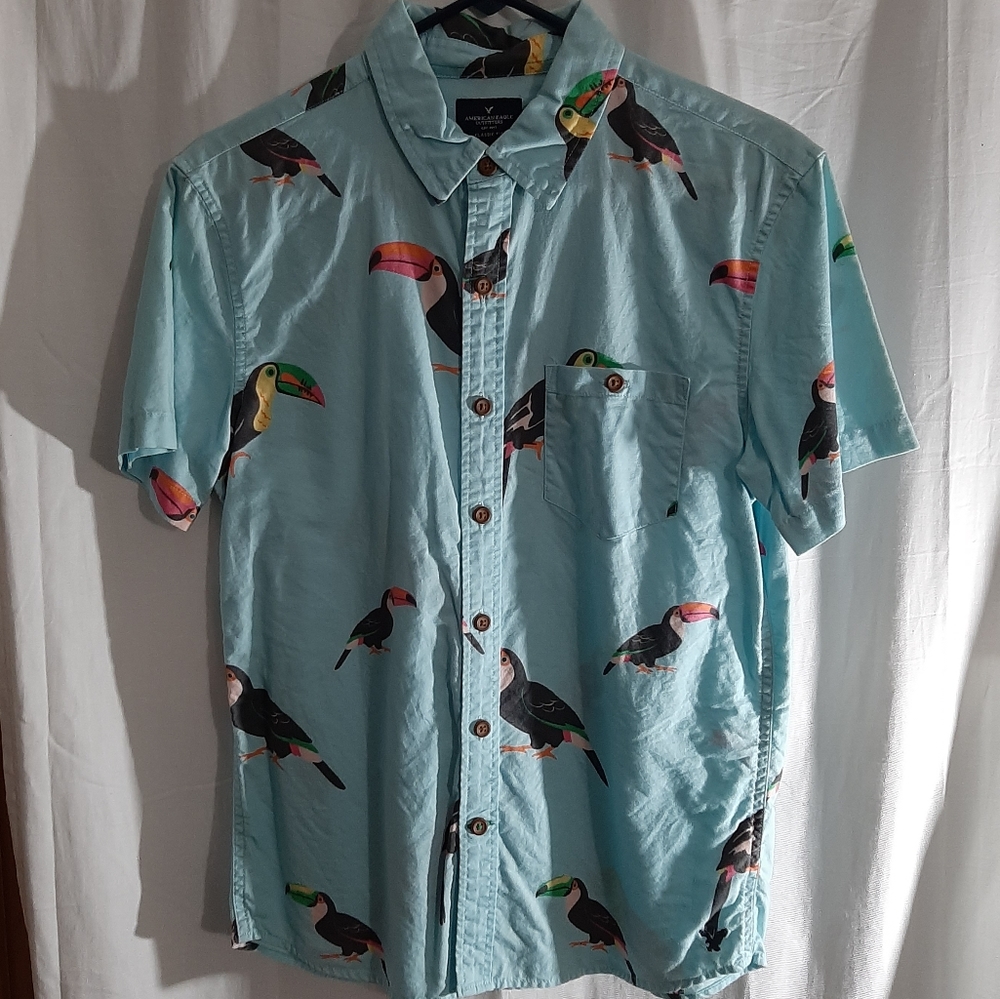 American Eagle Tucan Button Up